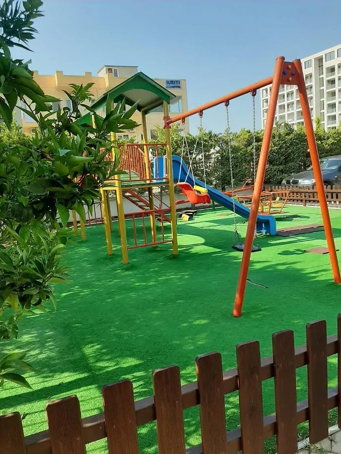 Hotel Kristal Shëngjin