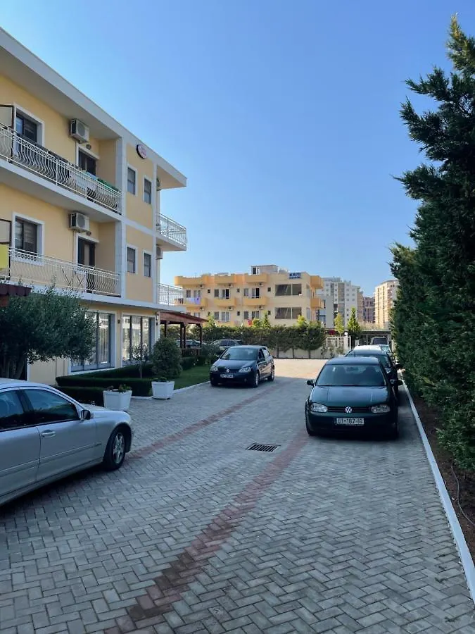 Hotel Kristal Shëngjin